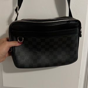 Men’s crossover Louis Vuitton bag